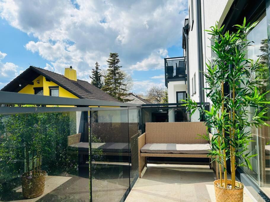 Sunny Modern Apartment With Balcony - Free Parking Vienna Exterior photo
